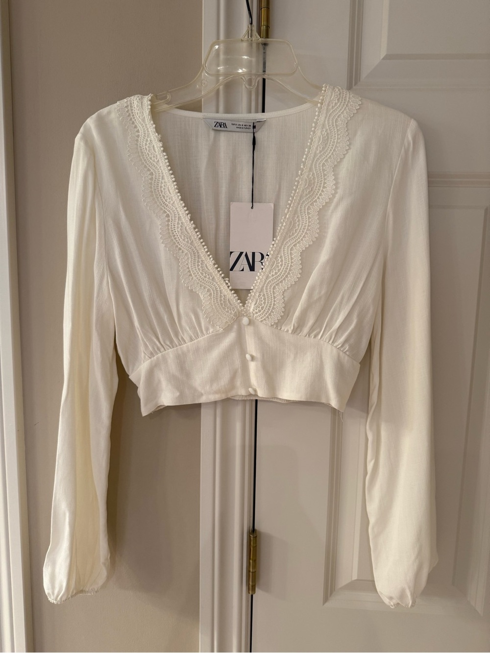Zara Cream Lace-Trim Cropped V-Neck Top